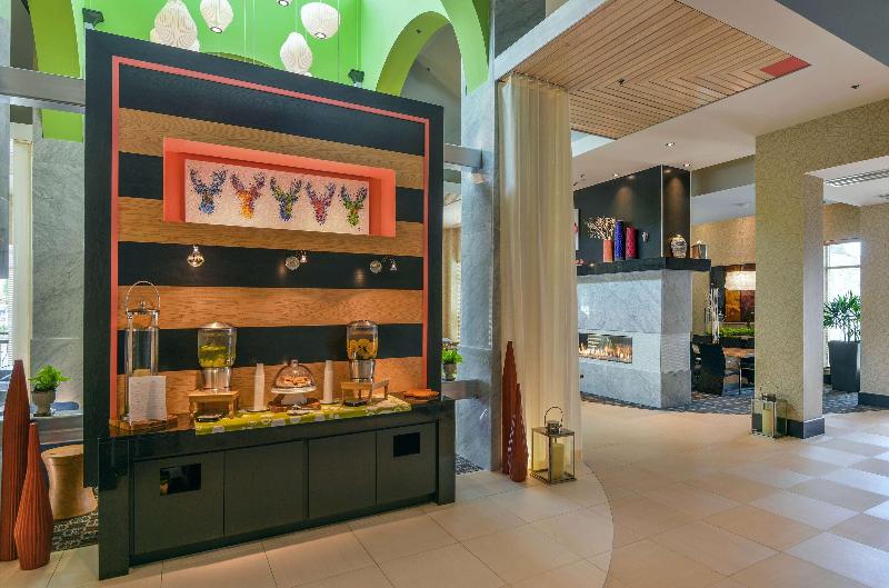 هتل Hilton Garden Inn Raleigh /crabtree Valley