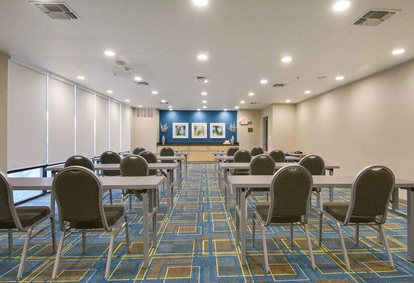 هتل Home2 Suites By Hilton Irving/dfw Airport North