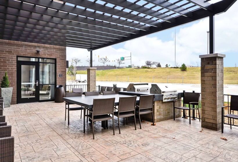 Отель Homewood Suites By Hilton Cincinnati/west Chester