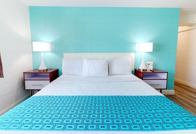 فندق Howard Johnson By Wyndham Virginia Beach At The Beach