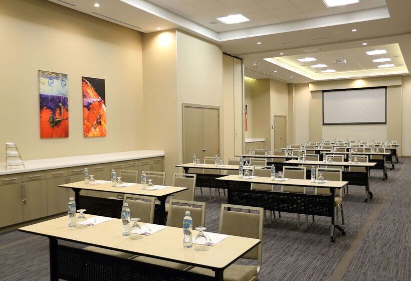 هتل Hyatt Place Tegucigalpa