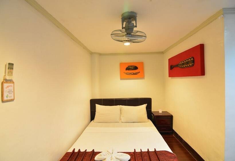 هتل Kawayanan Heights Inn