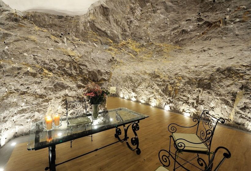 Отель La Casa Del Melograno