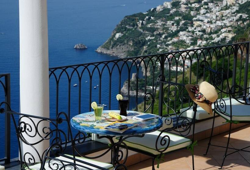 Отель La Casa Del Melograno