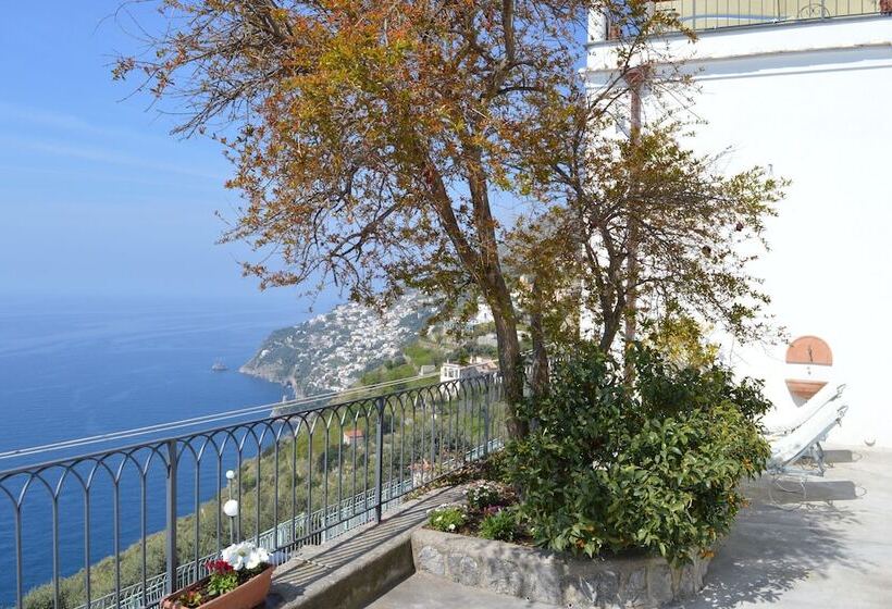 Отель La Casa Del Melograno