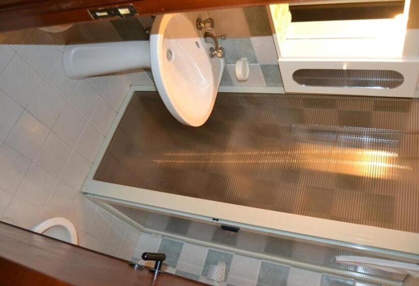 בית מלון כפרי Le Macine