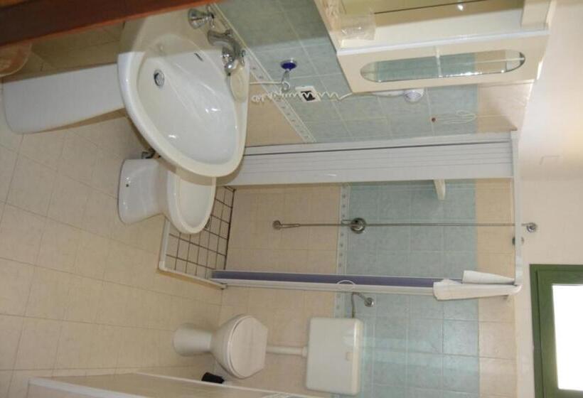 בית מלון כפרי Le Macine