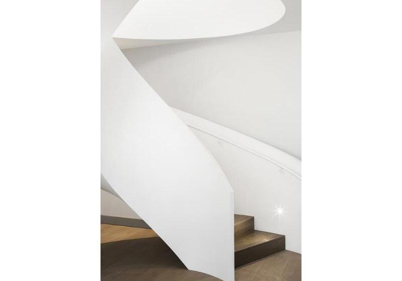 Little National Hotel Canberra