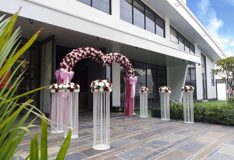 هتل Look Royal Resort