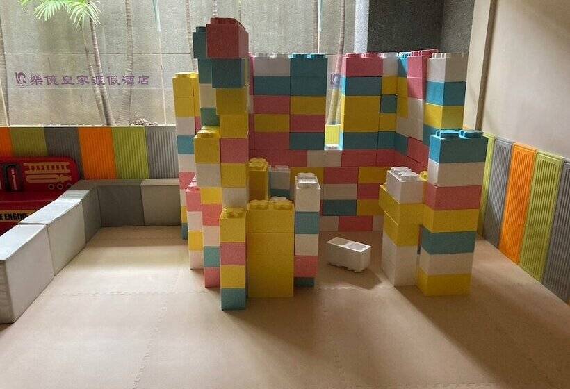 هتل Look Royal Resort