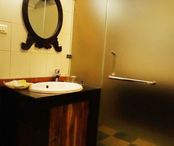 酒店 Merry Riverside