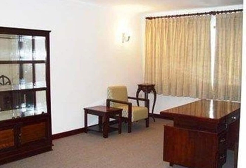 هتل Nha Khach Tien Giang