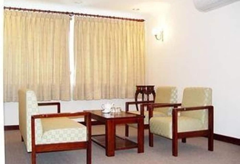 هتل Nha Khach Tien Giang