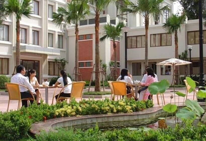 هتل Nha Khach Tien Giang