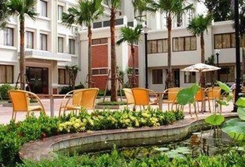 هتل Nha Khach Tien Giang