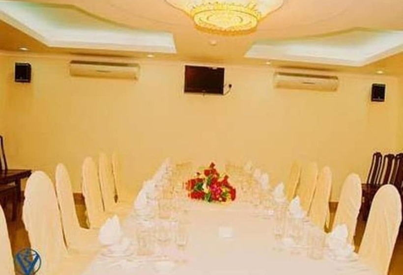 هتل Nha Khach Tien Giang