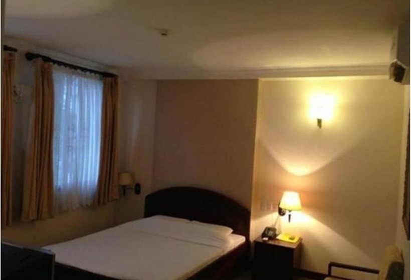 هتل Nha Khach Tien Giang