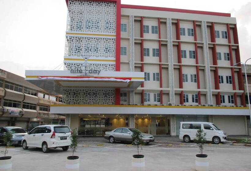 ホテル Nite & Day Batam Jodoh Square
