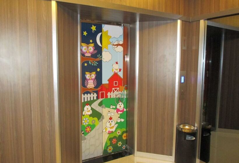 ホテル Nite & Day Batam Jodoh Square