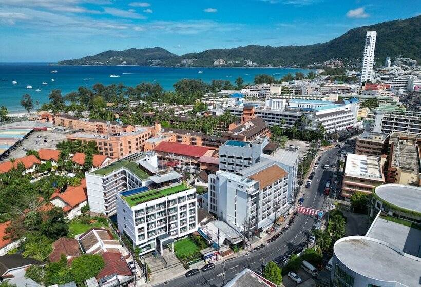 호텔 Paripas Patong Resort Sha Extra Plus