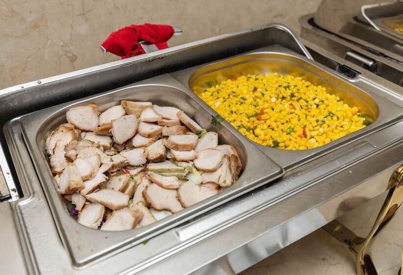 Paris Hotel & Apartment Nha Trang