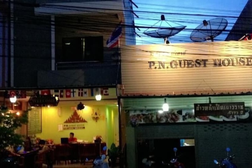 호텔 P.n. Guest House