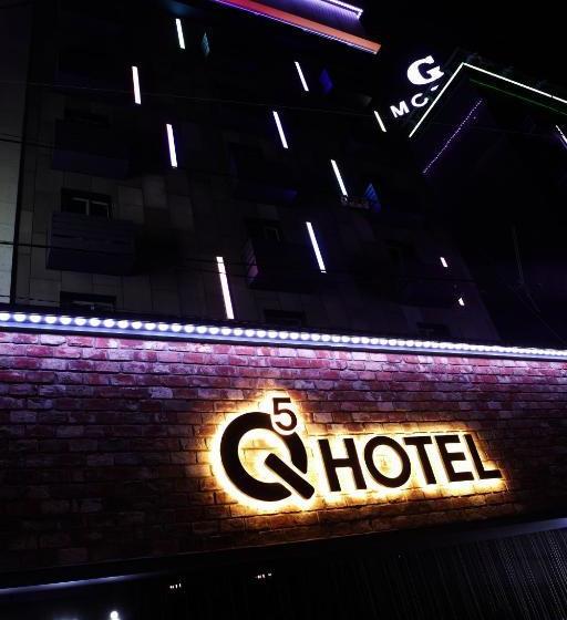 هتل Q5