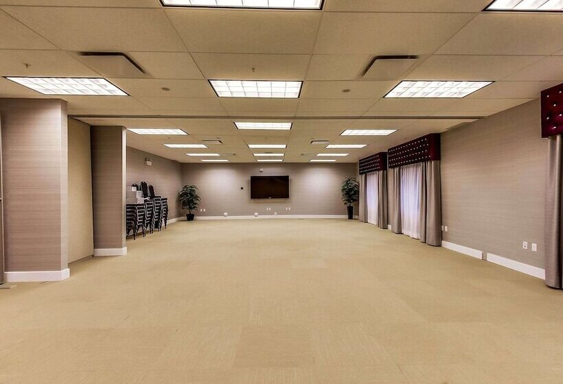 Radisson Hotel Edmonton Airport