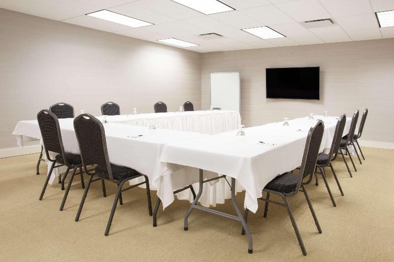 Radisson Hotel Edmonton Airport