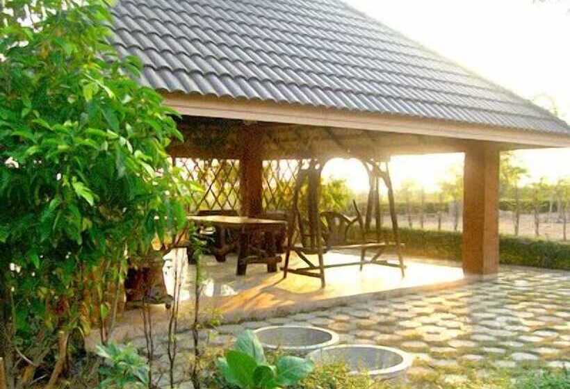 Отель Rimpu Hill Resort