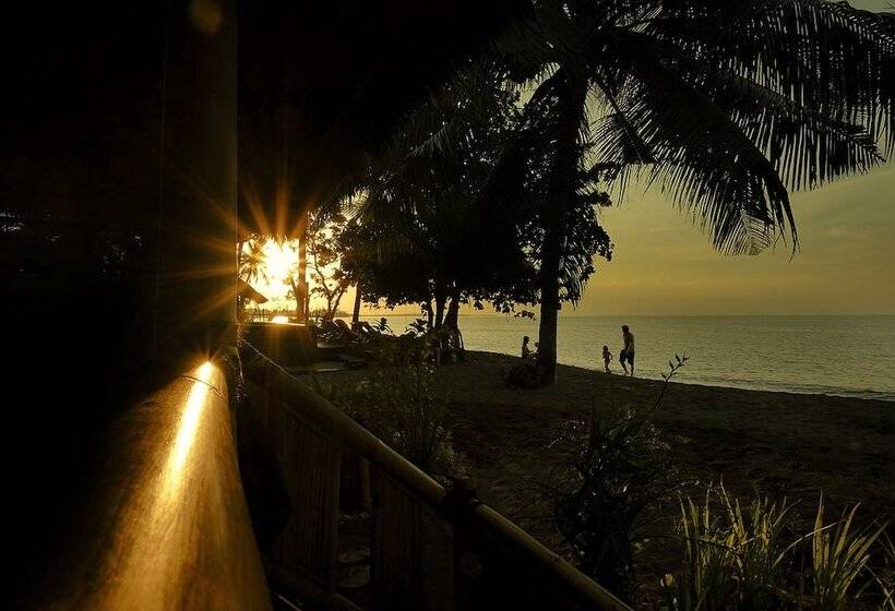 فندق Rinjani Beach Eco Resort