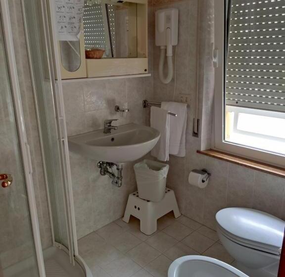 호텔 Ristorante Il Grillo