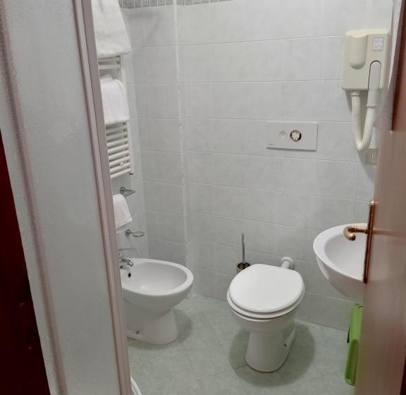 호텔 Ristorante Il Grillo