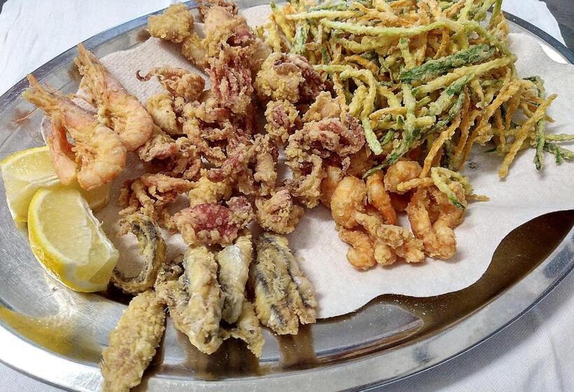 Отель Ristorante Il Grillo