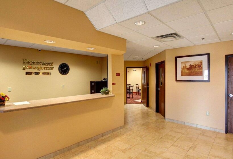 فندق Rodeway Inn & Suites