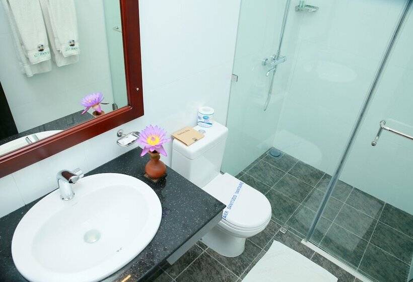 Отель Sea Rock Villa