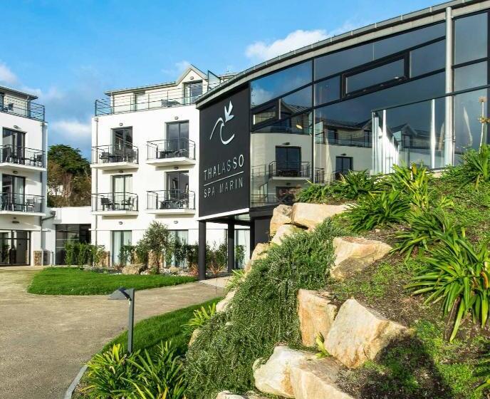 בית מלון כפרי Thalasso Concarneau Spa Marin Resort