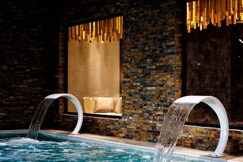 בית מלון כפרי Thalasso Concarneau Spa Marin Resort