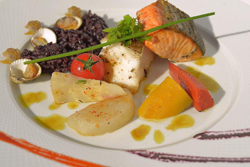 فندق Thalasso Concarneau Spa Marin Resort