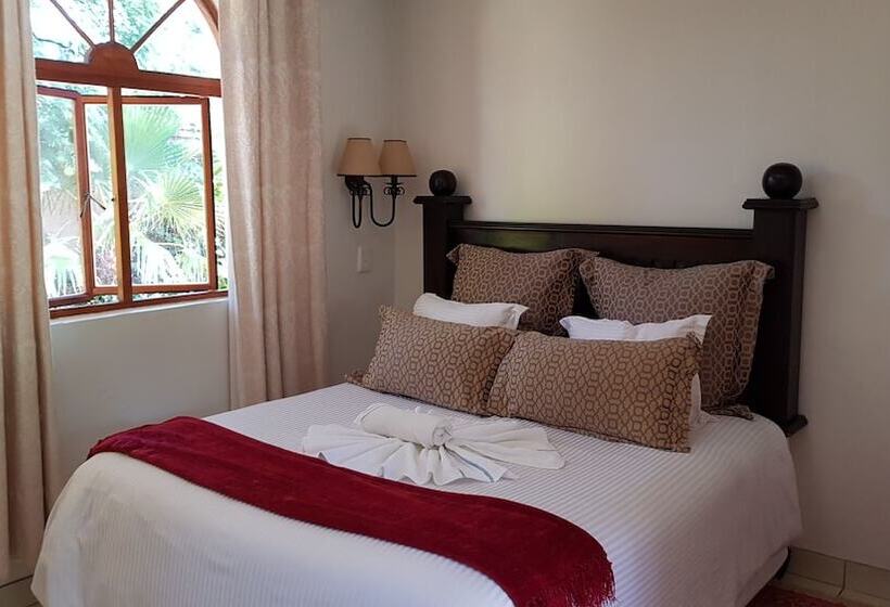 בית מלון כפרי Blue Mango Lodge