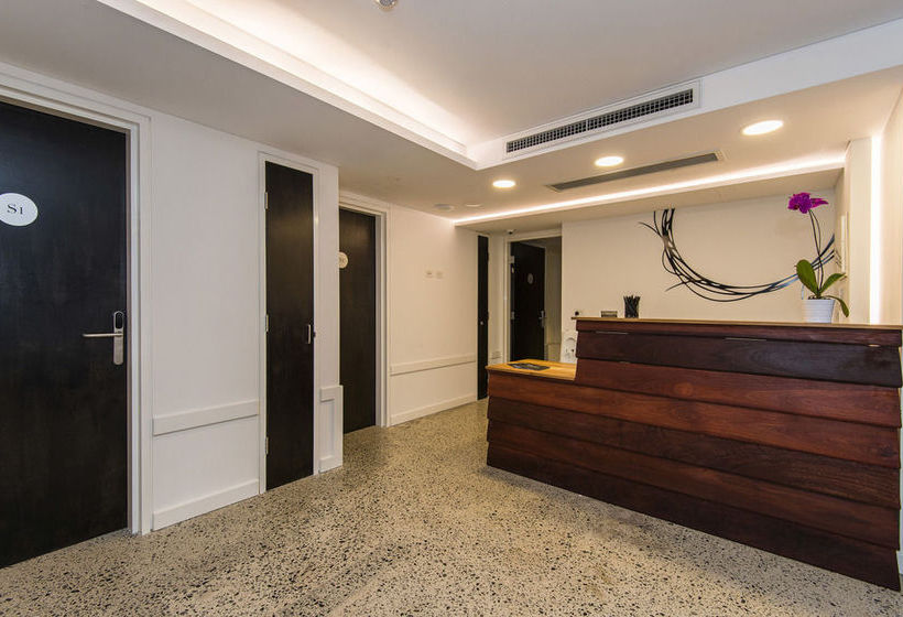 Отель The Nest On Newcastle