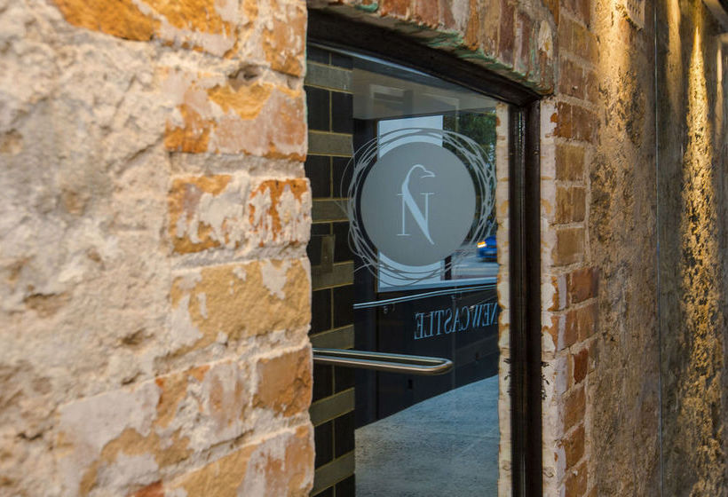 Отель The Nest On Newcastle