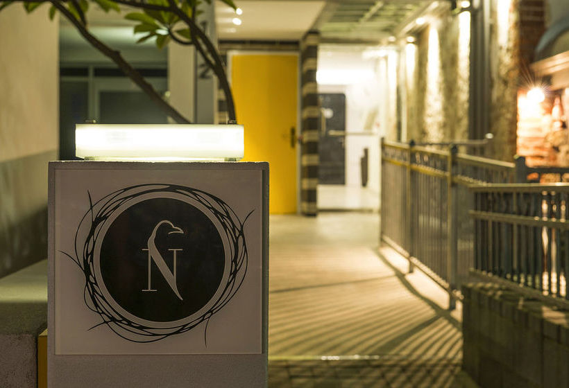 Отель The Nest On Newcastle