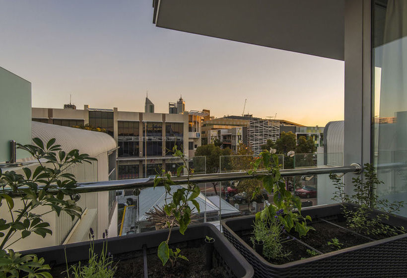 Отель The Nest On Newcastle