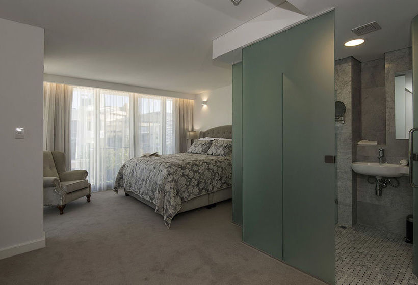 Отель The Nest On Newcastle