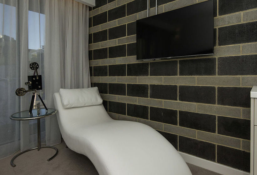 Отель The Nest On Newcastle