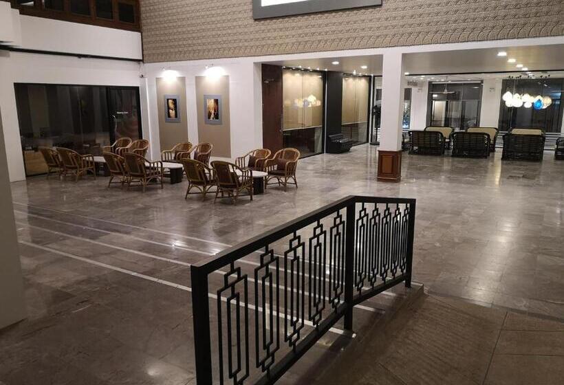 ホテル The Regent Ubon