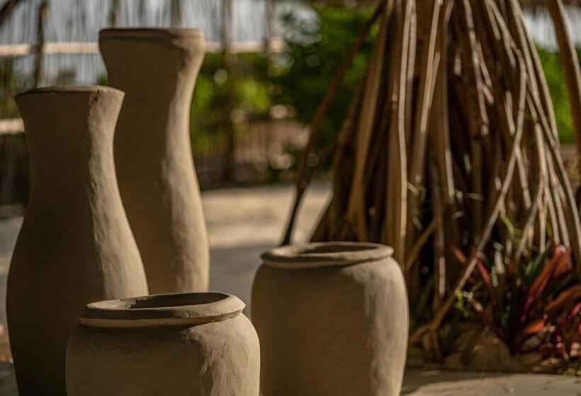 ホテル Uzuri Boutique