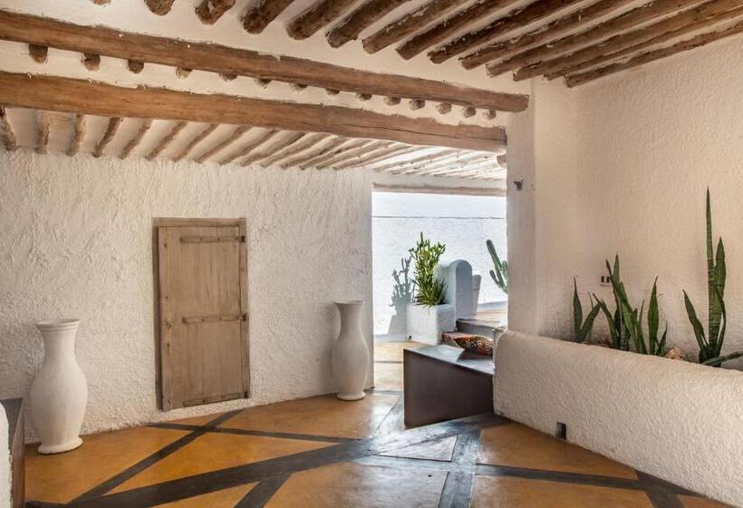 ホテル Uzuri Boutique