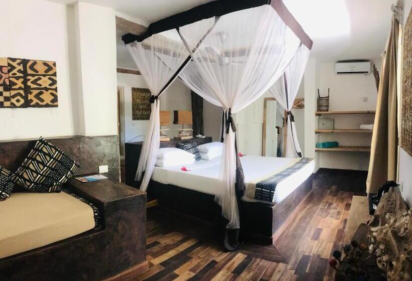 ホテル Uzuri Boutique